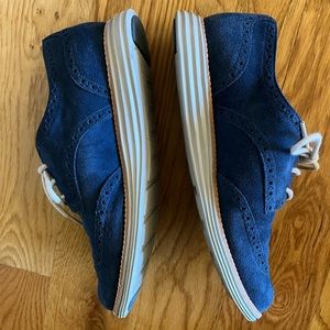 Cole Haan Blue Suede Wingtip Oxfords Women’s 9
